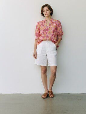 Umgee NWT Pink Floral V-Neck Blouse with Smocked Sleeves Medium